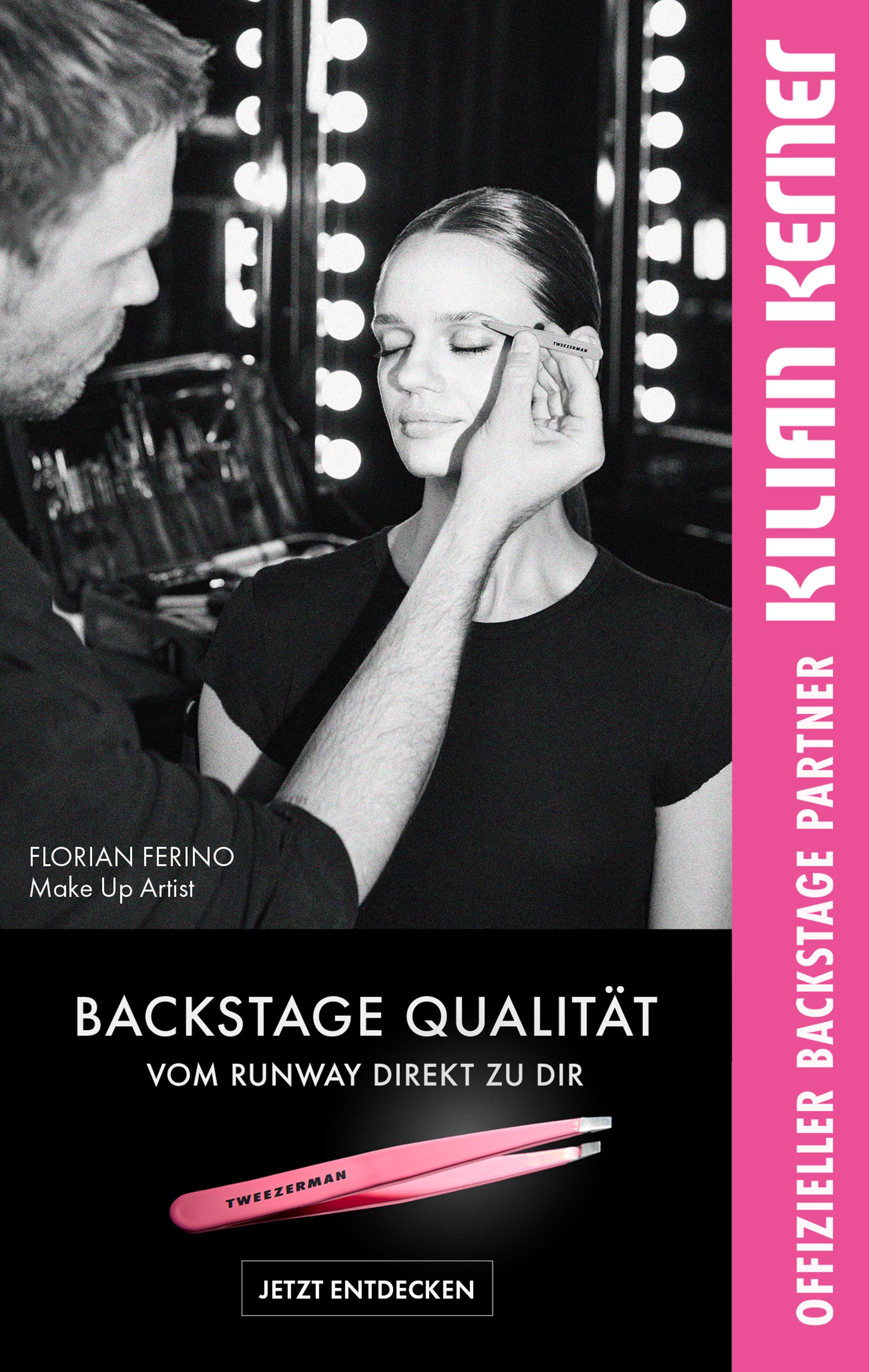 Make-up-Artist Florian Ferino arbeitet in einem Backstage‑Bereich mit beleuchtetem Schminktisch. Erlebe Backstage Qualität auf Profi-Niveau. Direkt von der Fashion Week, gemacht für deinen Alltag.