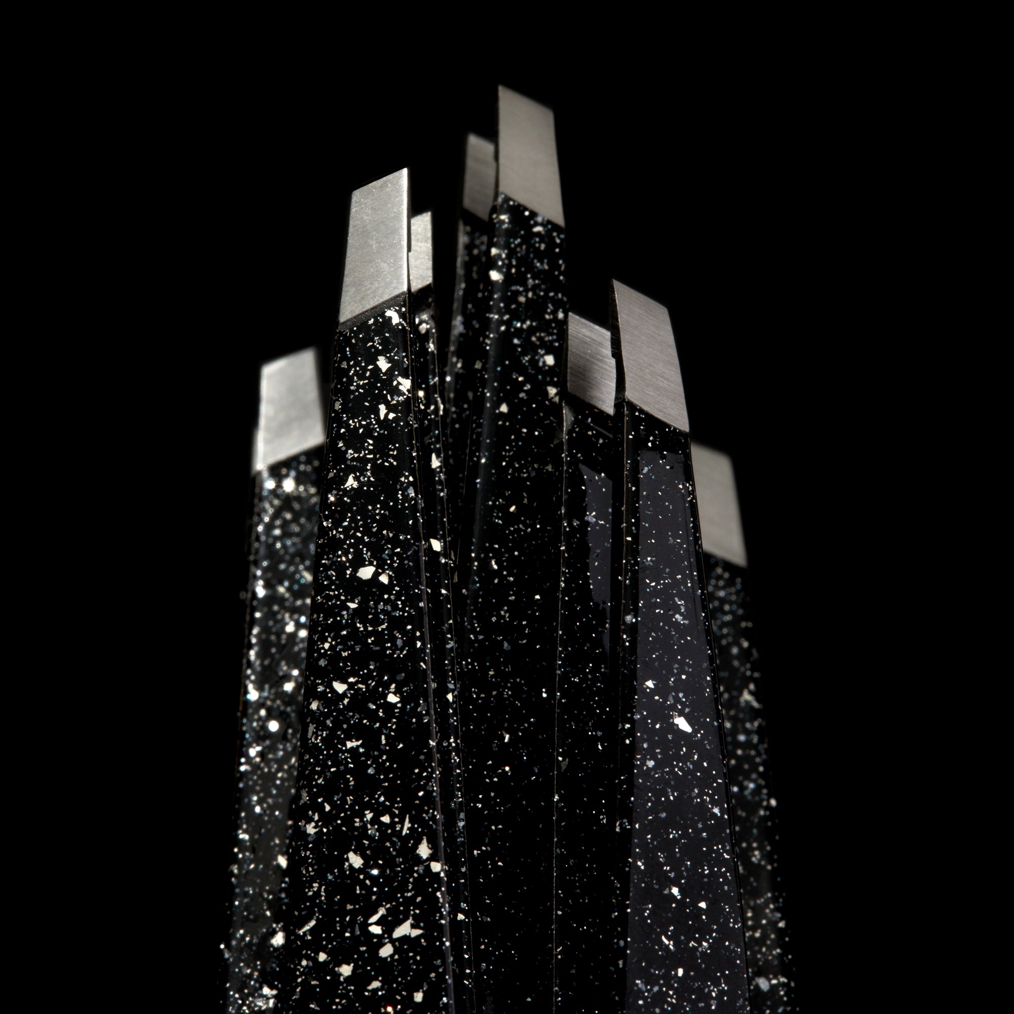 Slant Tweezer - Schräge Pinzette, Dusted Onyx