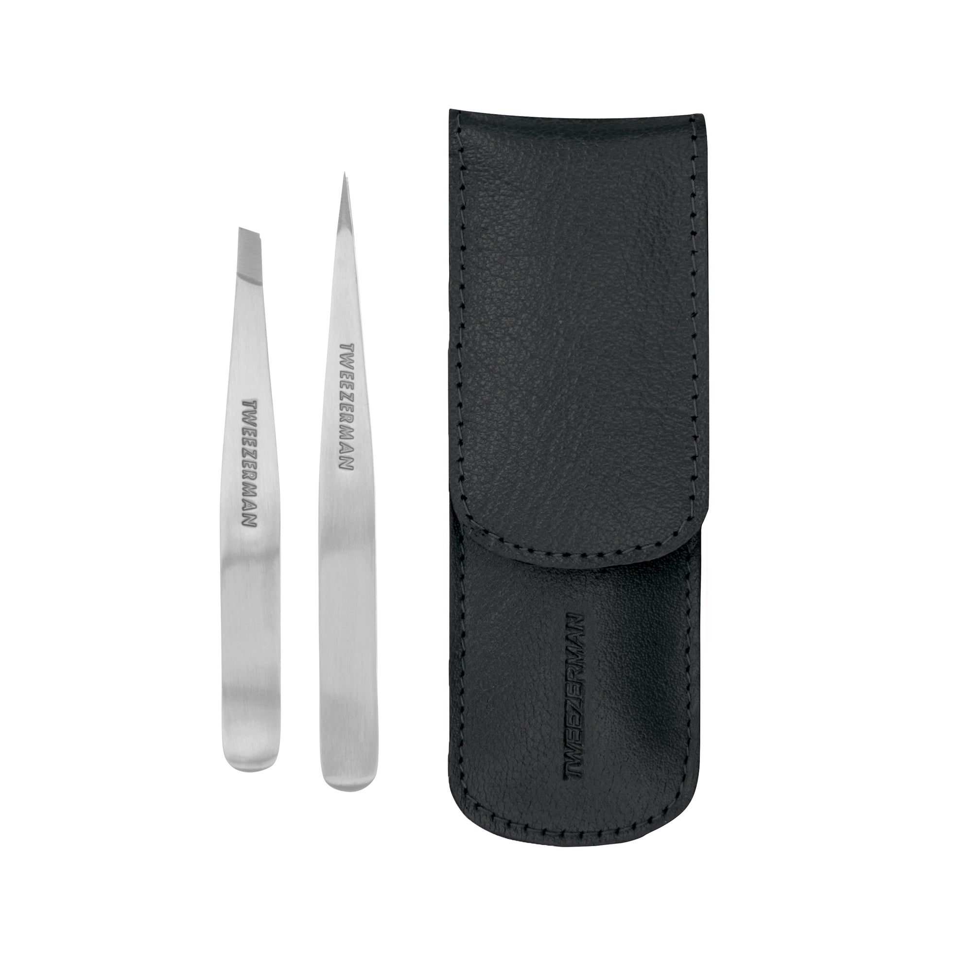 TWEEZERMAN Petite schräge und spitze Pinzetten in silber aus rostfreiem Edelstahl mit schwarzem Etui.
