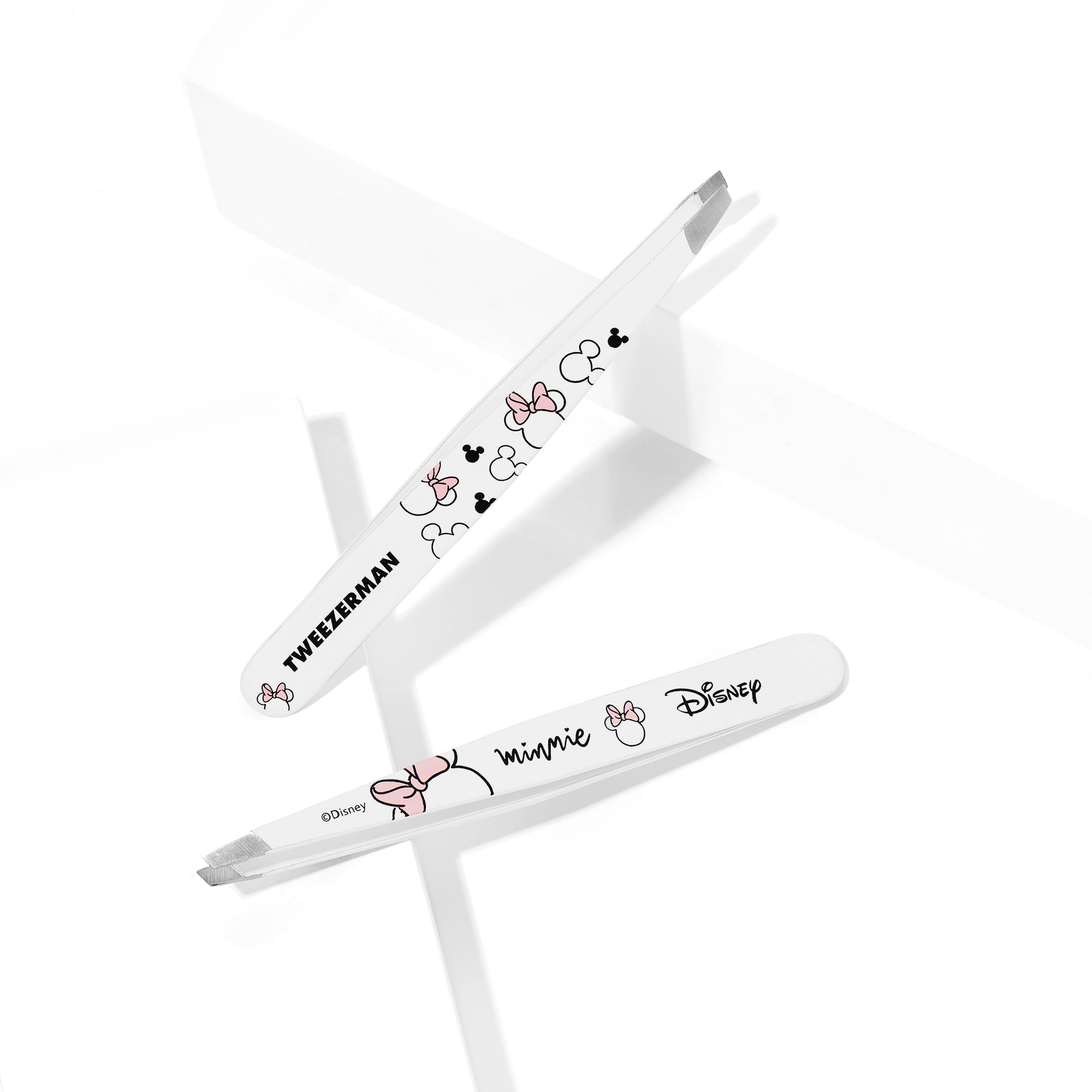 Ear-esistible Slant Tweezer - Schräge Pinzette