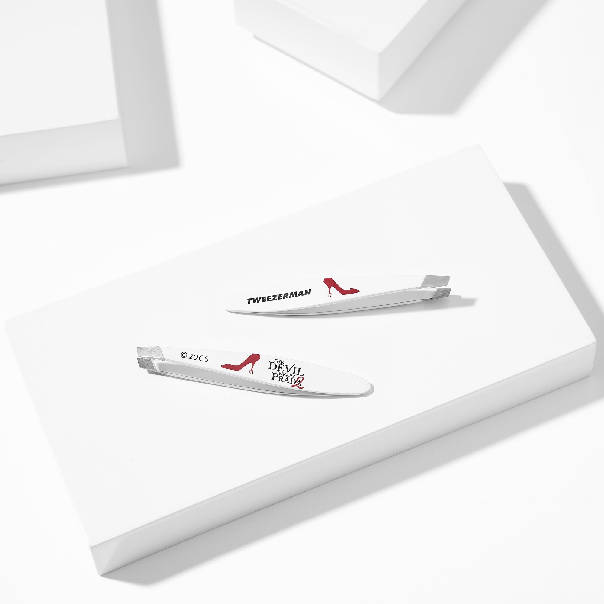 Devil Wears Prada 2 Mini Slant Tweezer - Schräge Mini Pinzette