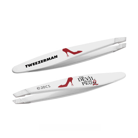 TWEEZERMAN Mini Slant Tweezer - Schräge Mini Pinzette aus der Disney The Devil Wears Prada 2 Kollektion