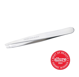 TWEEZERMAN schräge Pinzette in silber aus rostfreiem Edelstahl mit handgeschliffenen Spitzen.